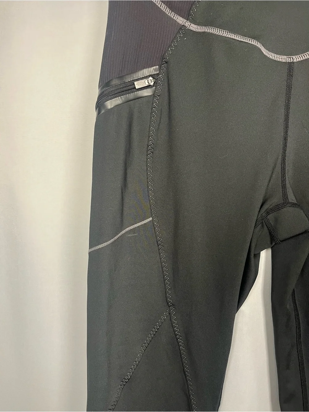 Free people movement black cross the line leggings high rise workout SZ M